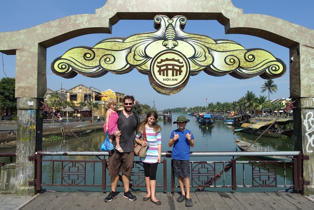 World Travel For Under $100 A Day With 3 Kids? Yes You Can!